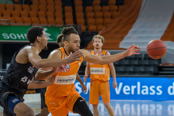 进展都吸引 进展都吸引